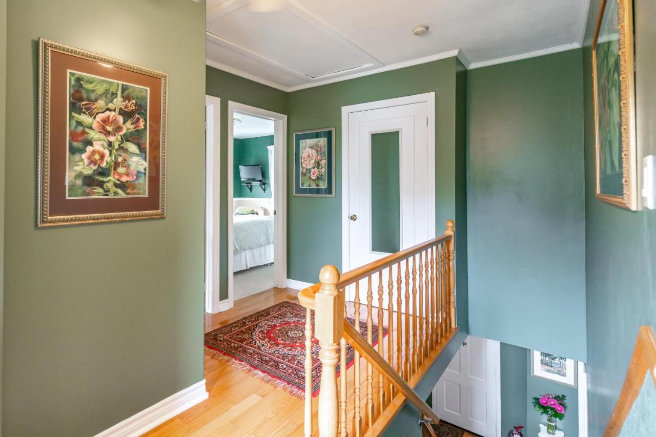 Abacot Hall Bed & Breakfast Niagara-on-the-Lake ภายนอก รูปภาพ